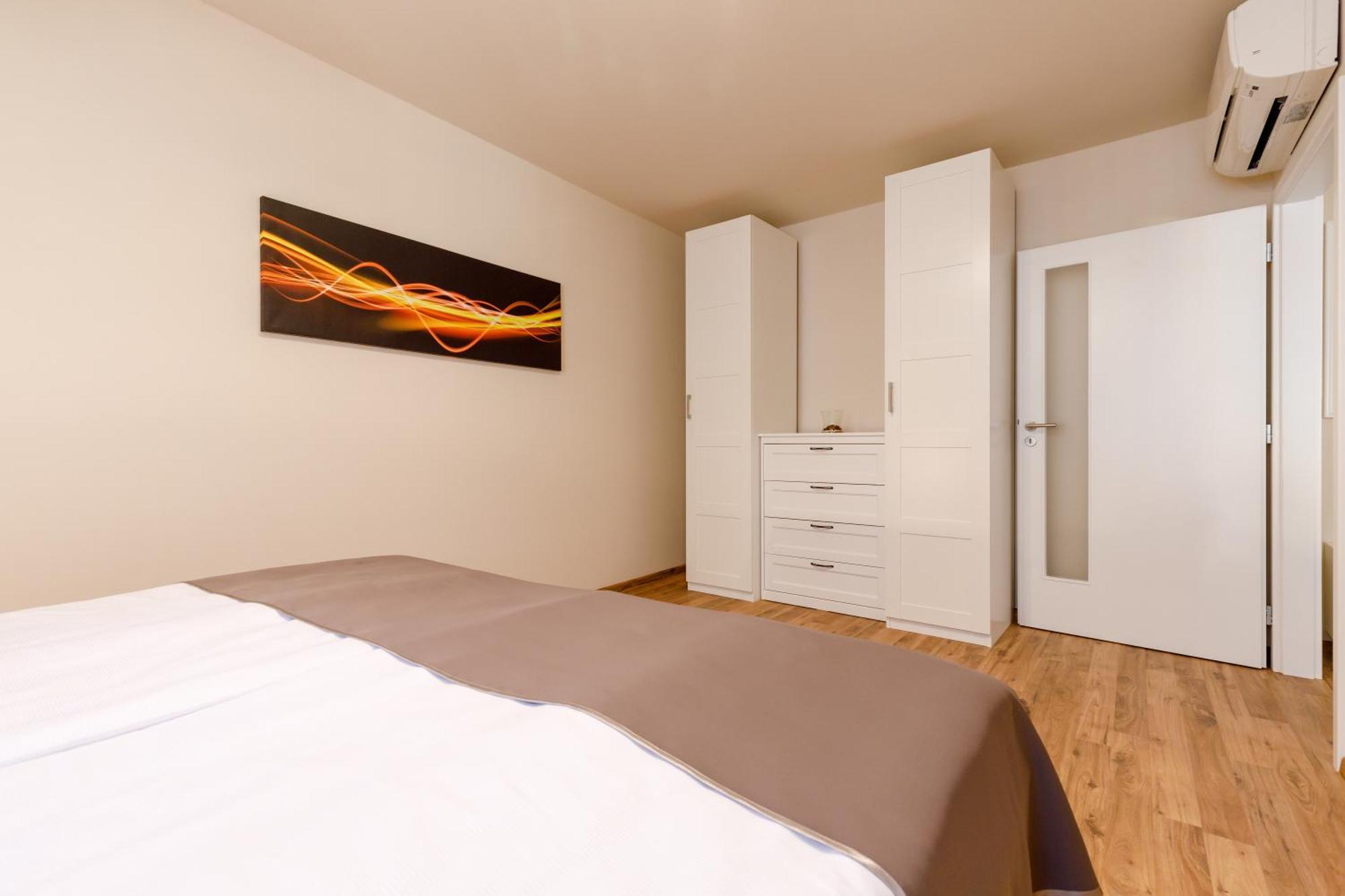 Apartments Menuet Карловы Вары Номер фото
