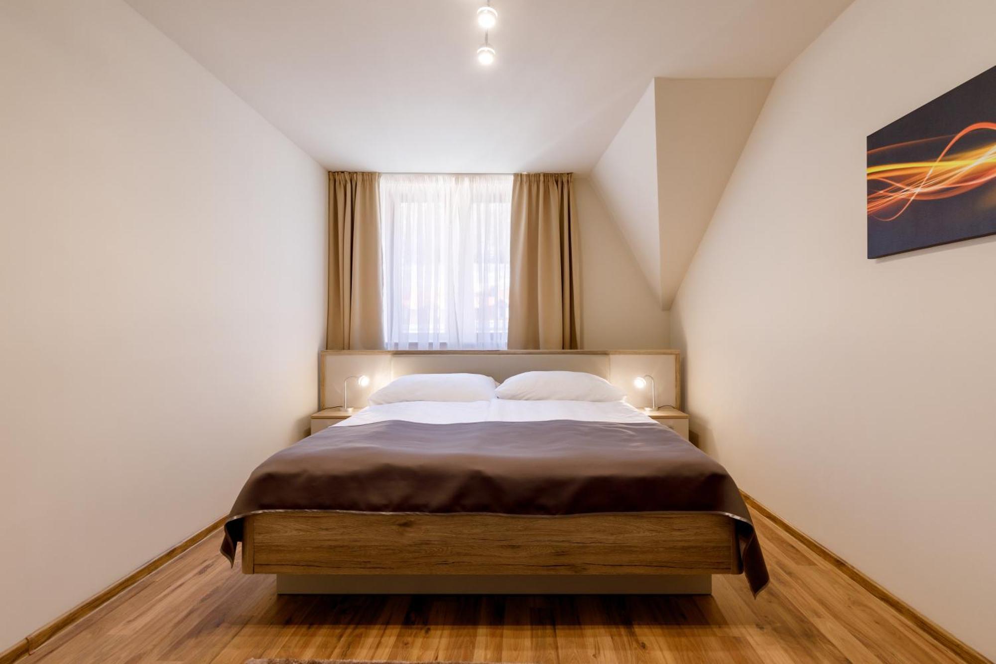 Apartments Menuet Карловы Вары Номер фото