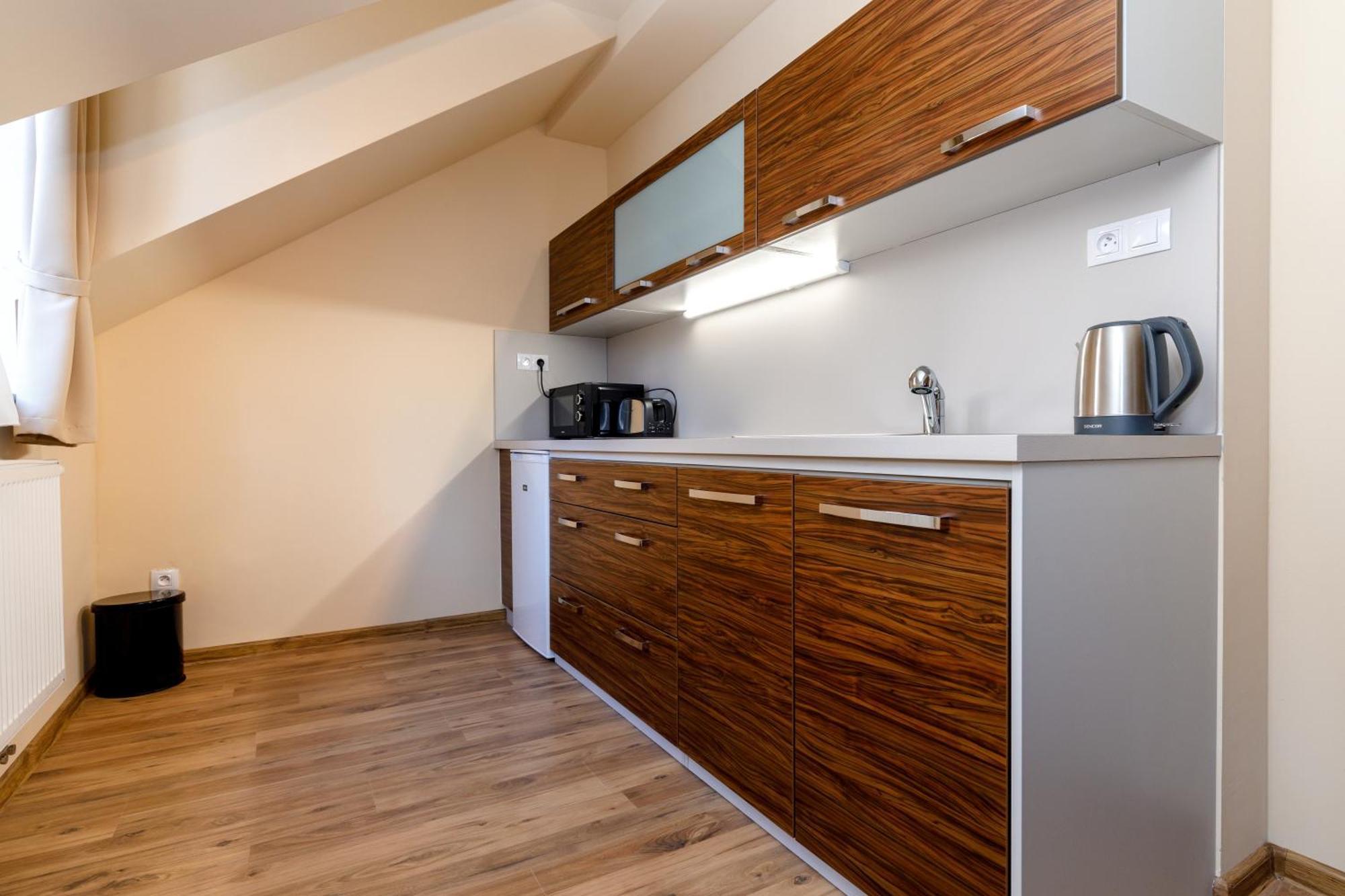Apartments Menuet Карловы Вары Номер фото