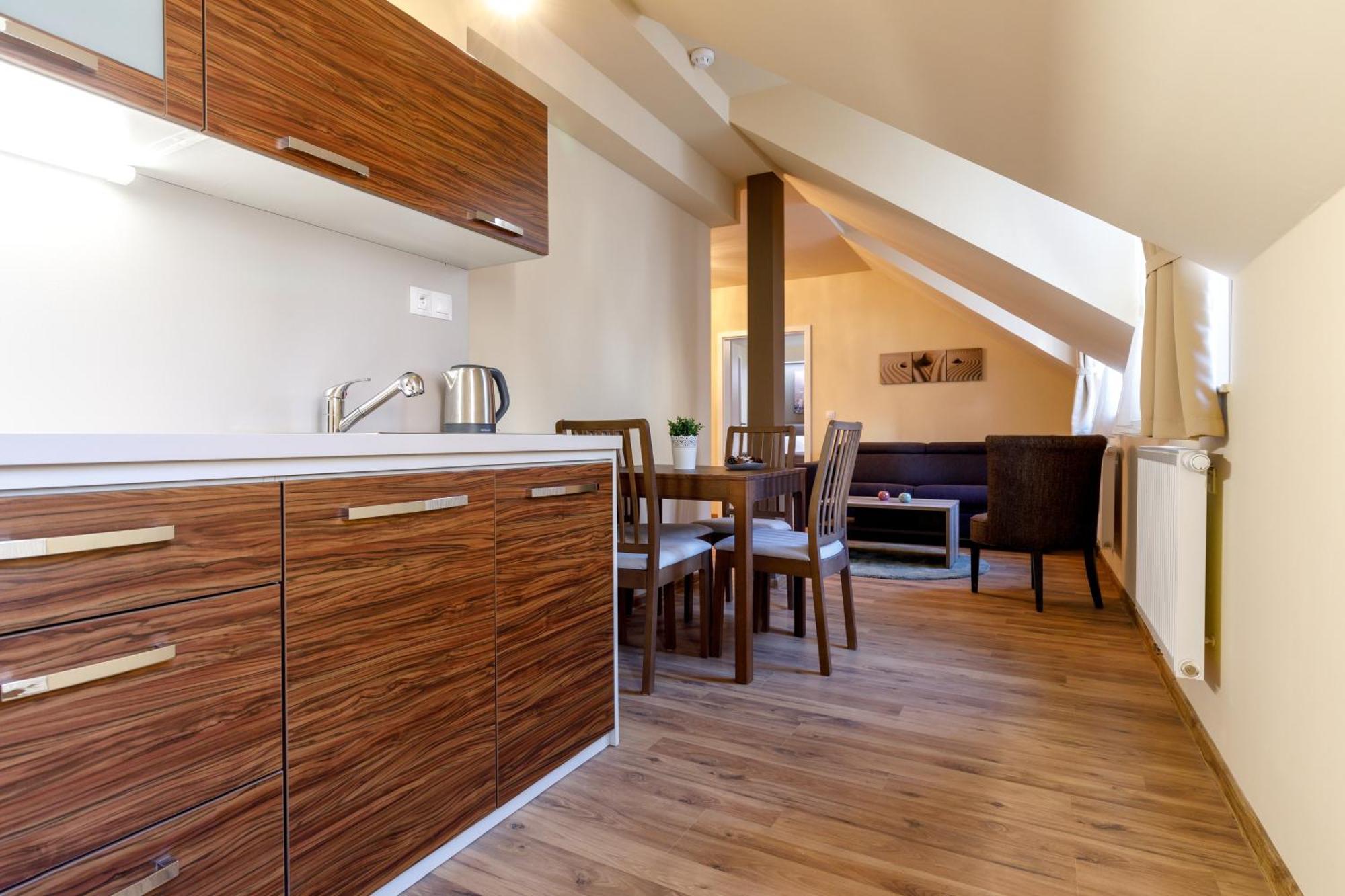 Apartments Menuet Карловы Вары Номер фото