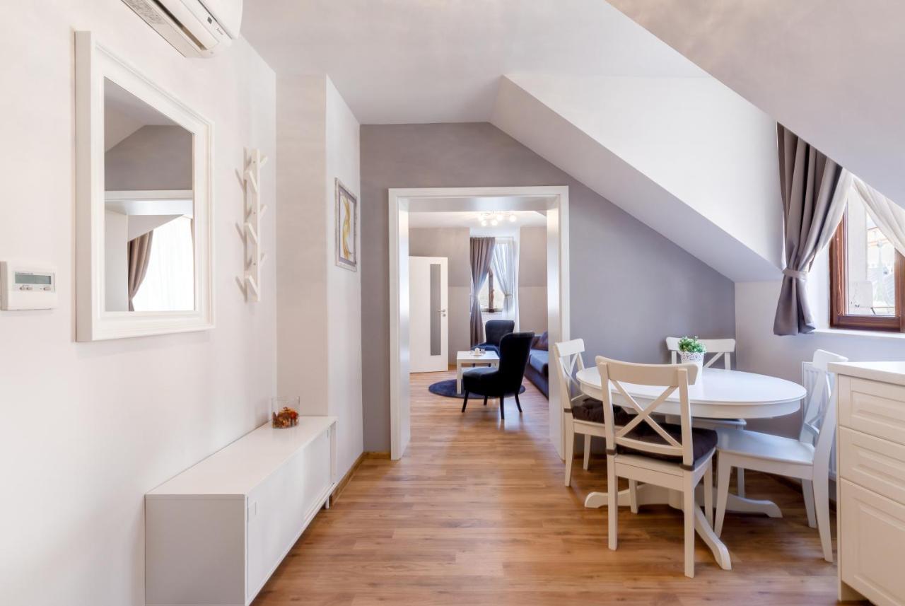 Apartments Menuet Карловы Вары Номер фото